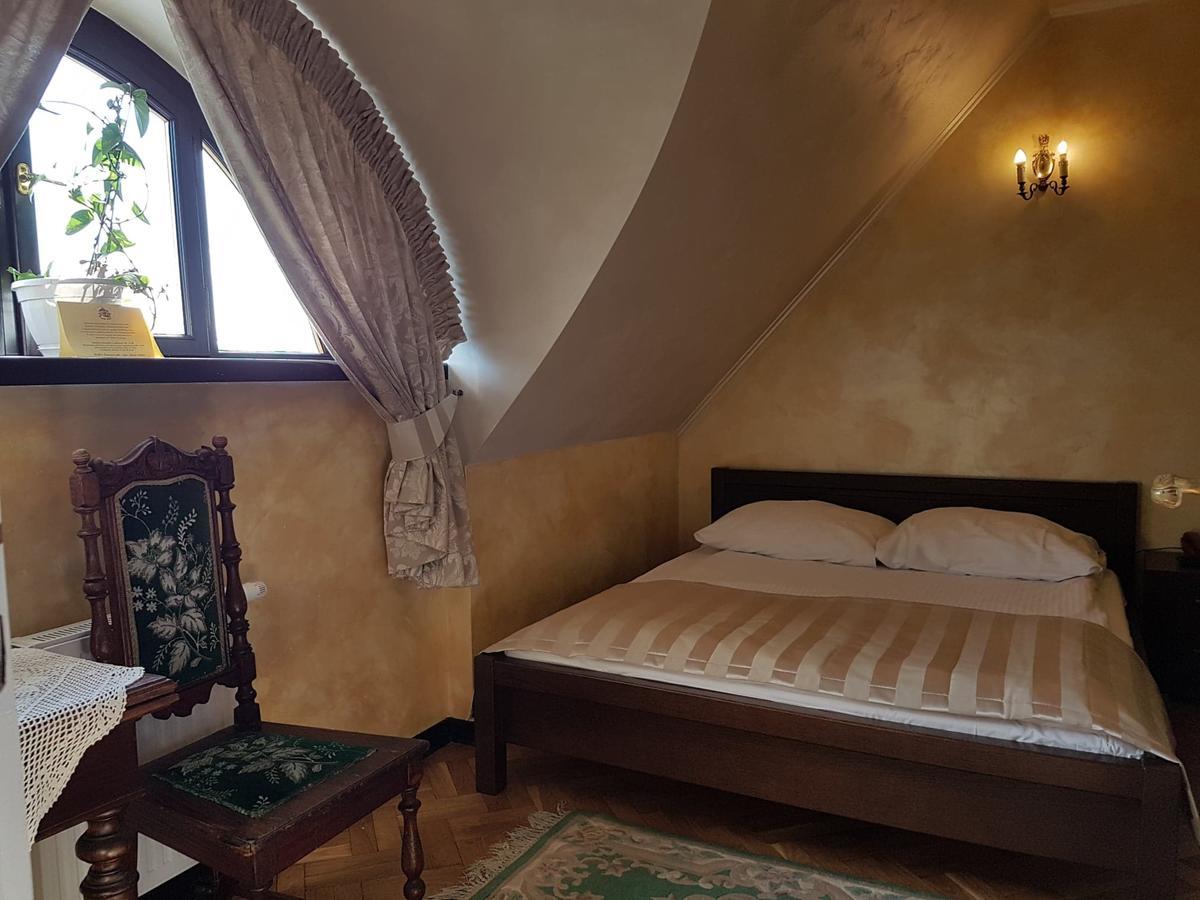 Bed and Breakfast Dwor Anna Ciecierzyn Esterno foto